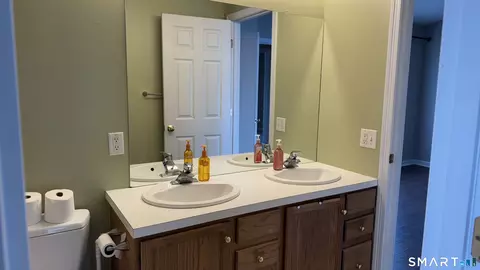 Bath - 40 Mountain Laurel Way #40, Suffield, CT 06078 photo 3 of 3
