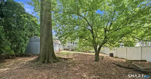 Exterior - 14 Kellogg St, Windsor, CT 06095 photo 7 of 7
