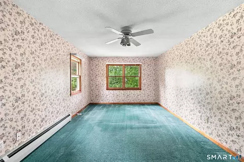 Bedroom - 14 Kellogg St, Windsor, CT 06095 photo 1 of 6