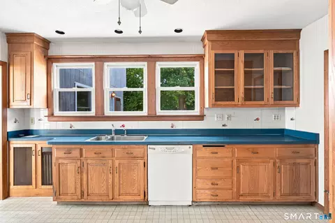 Kitchen - 14 Kellogg St, Windsor, CT 06095 photo 1 of 3