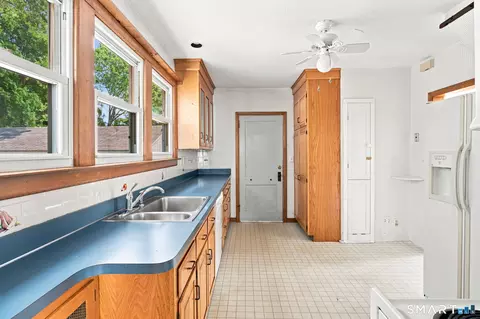 Kitchen - 14 Kellogg St, Windsor, CT 06095 photo 2 of 3
