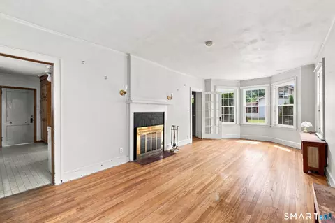 Living - 14 Kellogg St, Windsor, CT 06095 photo 3 of 3