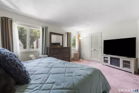 Bedroom - 67 Crest St, Waterbury, CT 06708 photo 2 of 7