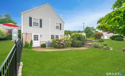 Exterior - 798 Wells Rd, Wethersfield, CT 06109 photo 7 of 8
