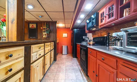 Kitchen - 798 Wells Rd, Wethersfield, CT 06109 photo 6 of 6