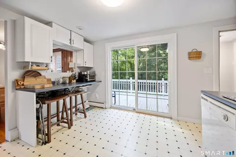 Kitchen - 6 Bower Rd, Madison, CT 06443 photo 2 of 2