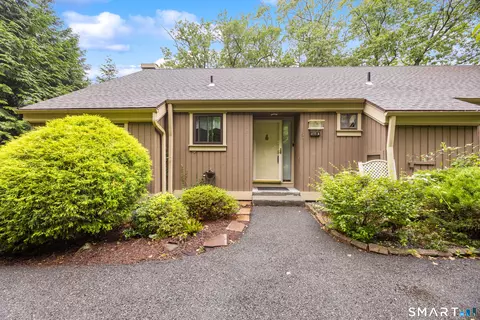 875 Heritage Vlg #A, Southbury, CT 06488
