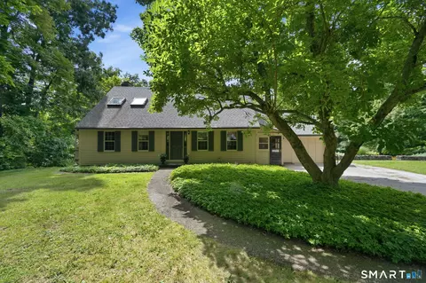 1097 Storrs Rd, Mansfield, CT 06268