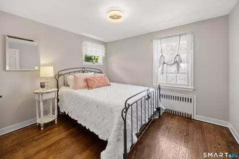 Bedroom - 163 Clearfield Rd, Wethersfield, CT 06109 photo 3 of 4