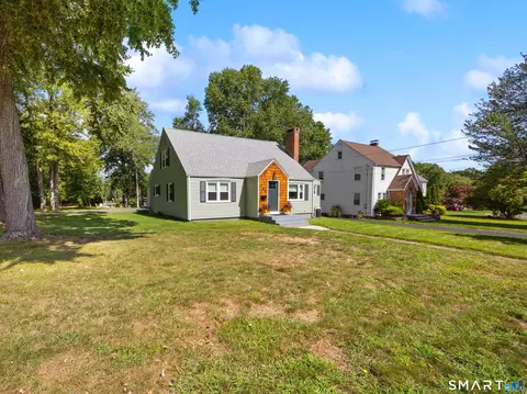 Exterior - 163 Clearfield Rd, Wethersfield, CT 06109 photo 8 of 8