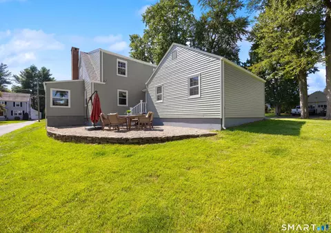 Exterior - 163 Clearfield Rd, Wethersfield, CT 06109 photo 3 of 7
