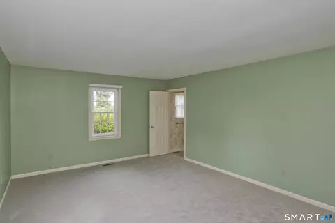 Bedroom - 1 Strathmore Ln #1, Suffield, CT 06078 photo 2 of 7