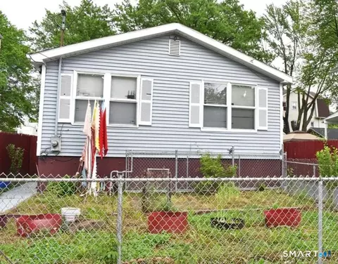 296 Hillside Ave, Hartford, CT 06106
