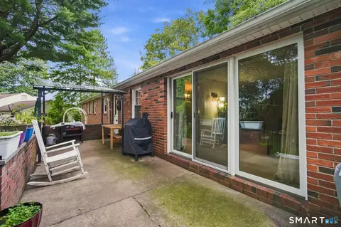 Exterior - 91 Forest Dr, Wethersfield, CT 06109 photo 5 of 8
