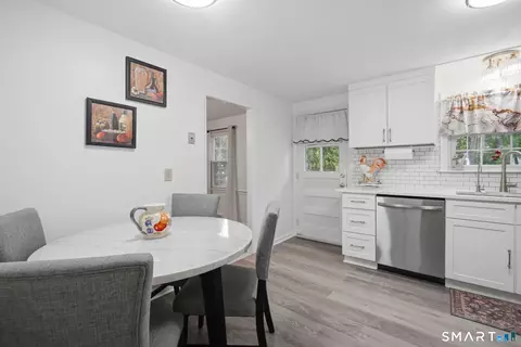 Kitchen - 91 Forest Dr, Wethersfield, CT 06109 photo 4 of 4