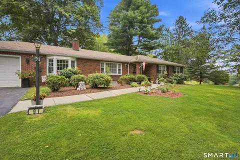 Exterior - 91 Forest Dr, Wethersfield, CT 06109 photo 2 of 8