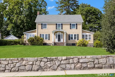 172 Fifth St, Stamford, CT 06905