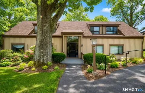 569 Heritage Vlg #A, Southbury, CT 06488