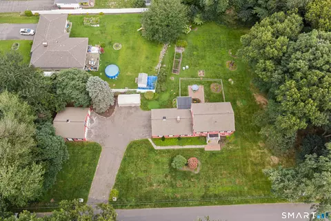 View/Area - 3 Robindale Dr, Prospect, CT 06712 photo 1 of 4