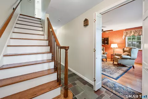 Entry Way - 3 Robindale Dr, Prospect, CT 06712 photo 2 of 2