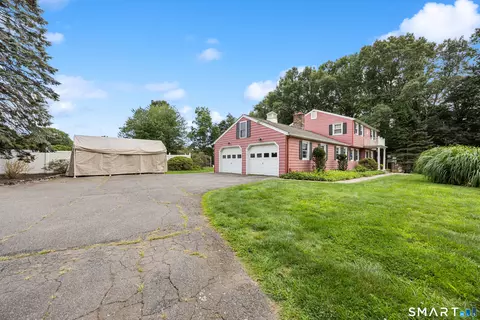 Exterior - 3 Robindale Dr, Prospect, CT 06712 photo 9 of 14