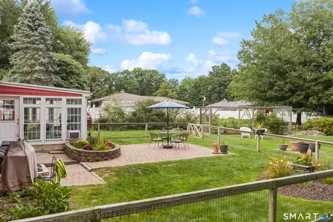 Exterior - 3 Robindale Dr, Prospect, CT 06712 photo 5 of 14
