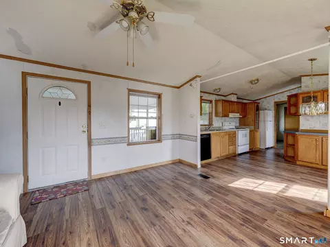 Living - 30 Haley Ln, Windham, CT 06256 photo 4 of 4