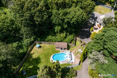 Exterior - 12 Ross Rd, Rockfall, CT 06481 photo 3 of 11