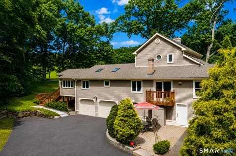 Exterior - 12 Ross Rd, Rockfall, CT 06481 photo 2 of 11