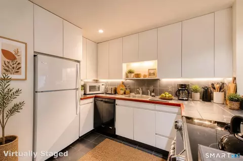 Kitchen - 11 Day Rd, Cornwall, CT 06754 photo 1 of 3