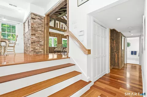 Entry Way - 149 Old Redding Rd, Redding, CT 06896 photo 1 of 6