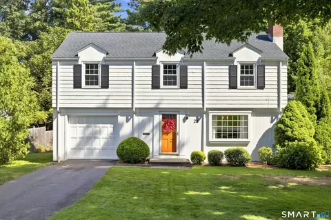 21 Cherryfield Dr, West Hartford, CT 06107