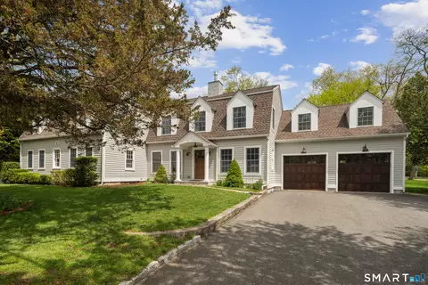 28 Bulkley Ave N, Westport, CT 06880