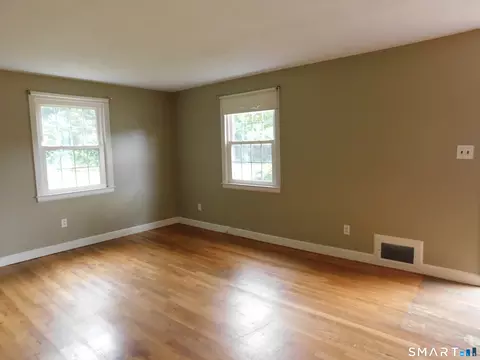 Living - 3 Pleasant Dr, Hamden, CT 06514 photo 4 of 4