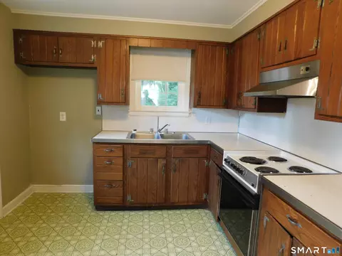 Kitchen - 3 Pleasant Dr, Hamden, CT 06514 photo 2 of 2