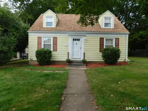 Exterior - 3 Pleasant Dr, Hamden, CT 06514 photo 3 of 5