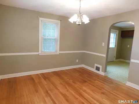 Dining - 3 Pleasant Dr, Hamden, CT 06514 photo 1 of 1