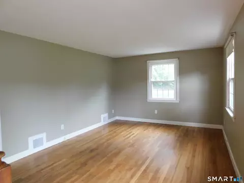 Living - 3 Pleasant Dr, Hamden, CT 06514 photo 1 of 4