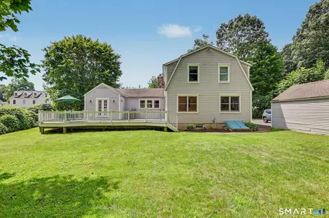 Exterior - 18 Buttonball Trl, Norwalk, CT 06851 photo 9 of 9