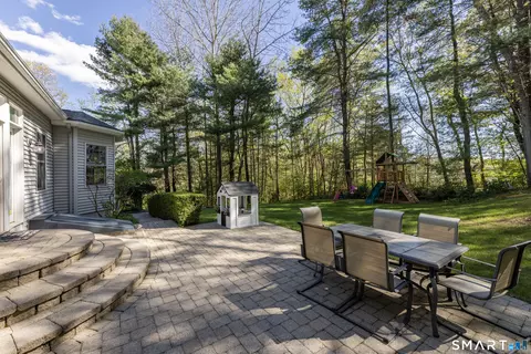 Exterior - 65 Middle Rd, Preston, CT 06365 photo 6 of 8