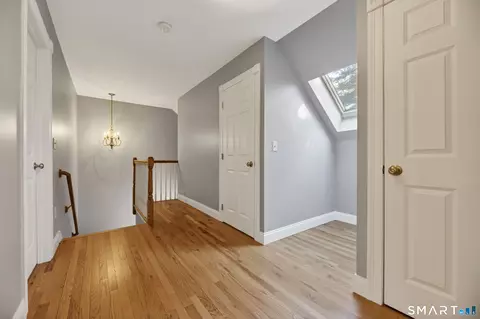 Entry Way - 65 Middle Rd, Preston, CT 06365 photo 4 of 4
