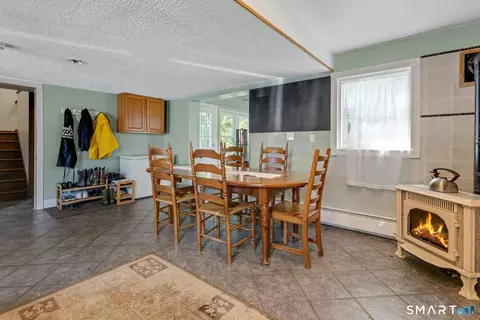 Dining - 840 Monroe Tpke, Monroe, CT 06468 photo 1 of 1