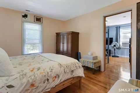 Bedroom - 840 Monroe Tpke, Monroe, CT 06468 photo 3 of 4