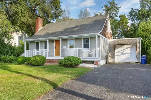 40 Emerson St, Norwalk, CT 06855