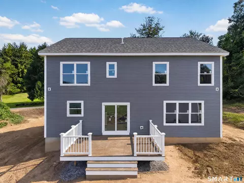 Exterior - 85 Freeman Rd, Middletown, CT 06457 photo 6 of 7