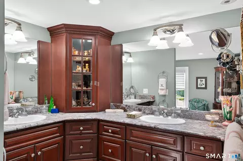 Bath - 73 Riverside Rd, Sandy Hook, CT 06482 photo 1 of 4