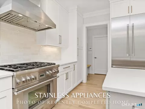 Kitchen - 1025 Field Dr, Orange, CT 06477 photo 3 of 4