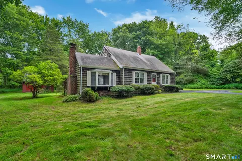 9 Stone Ranch Rd, East Lyme, CT 06333