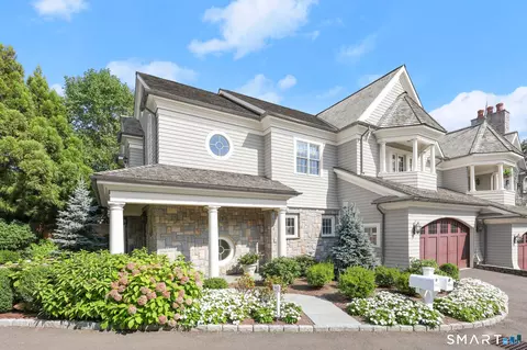 96 Elm St #1, Greenwich, CT 06830