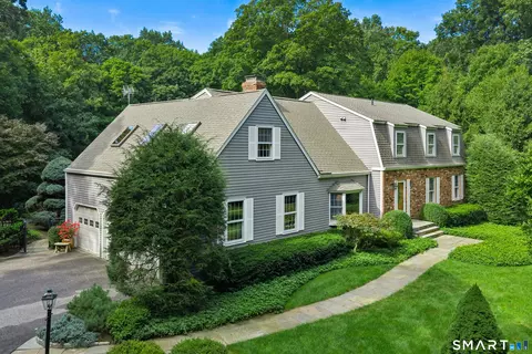 Exterior - 22 Deacon Abbott Ln S, Redding, CT 06896 photo 6 of 6